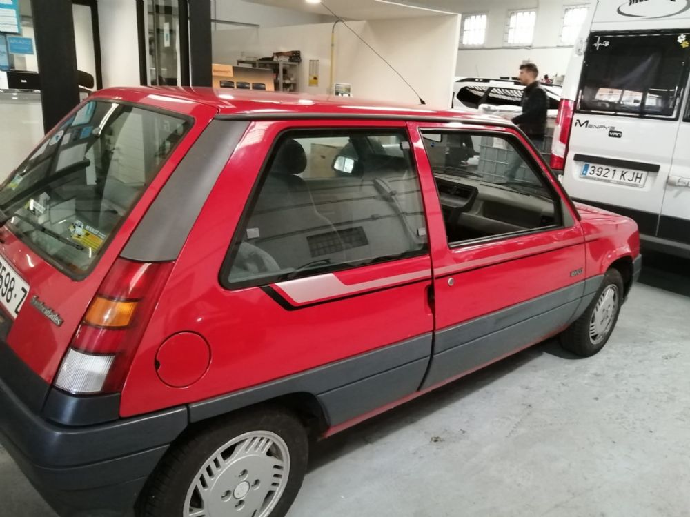 Supercinco Lateral derecho